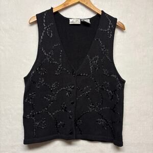 Vintage-Inspired Black Embroidered Knit Vest